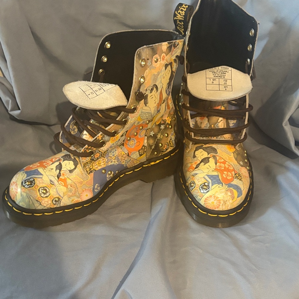 Dr. Martens Pascal Oriental Stud Boots - Picture 8 of 8
